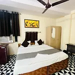 Hotel Peace - 5 Mins Away From Us Embassy