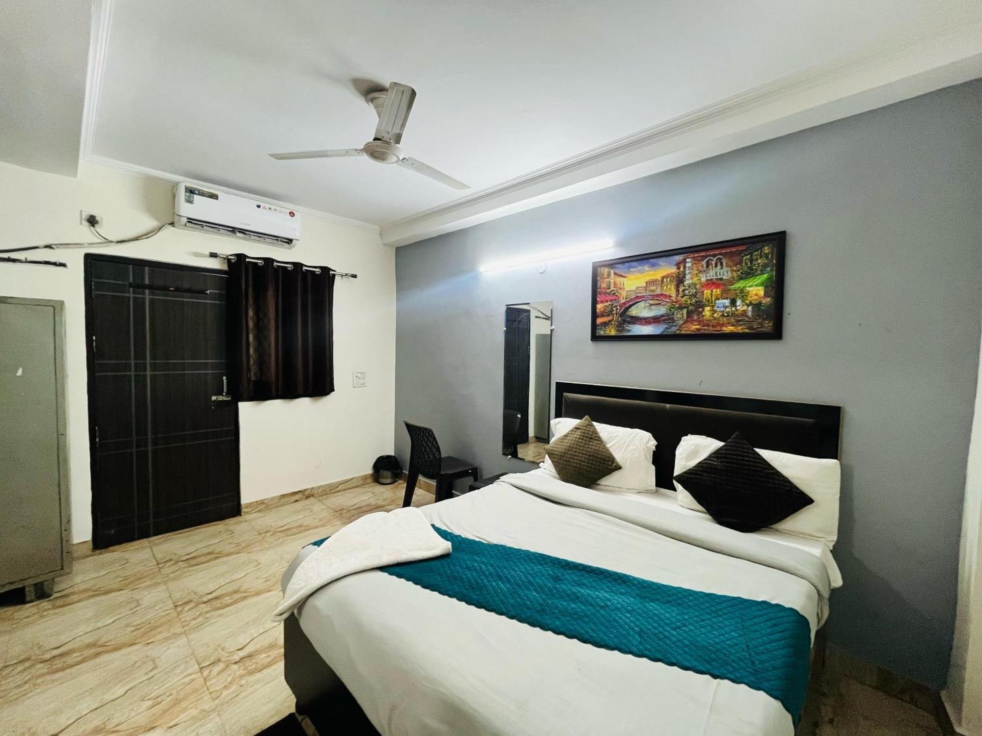 Hotel Peace - 5 Mins Away From Us Embassy